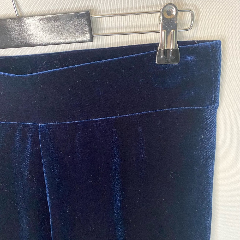 Romeo + Juliet Couture Navy Velour High-Waisted Leggings | Size M